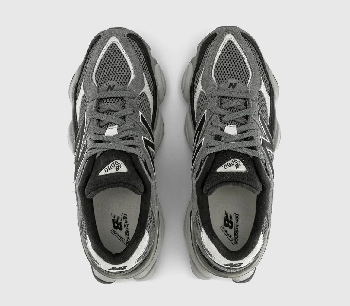 9060 Trainers
