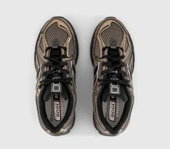 1906 Trainers