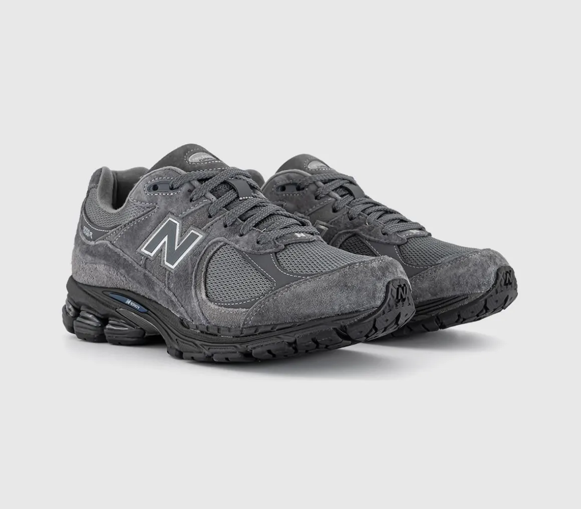 2002 Trainers