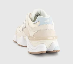 9060 Trainers