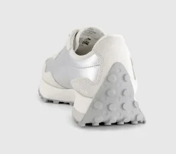 327 Trainers