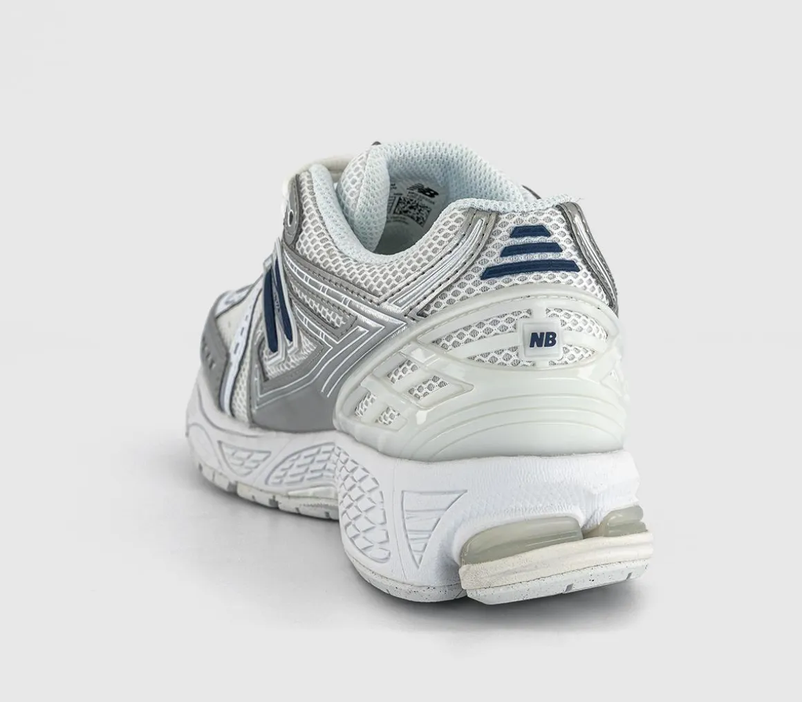 1906 Trainers