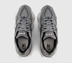 9060 Trainers