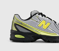 740 Trainers