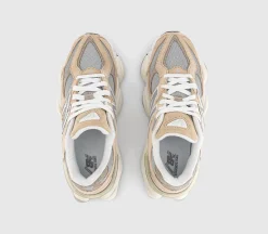 9060 Trainers
