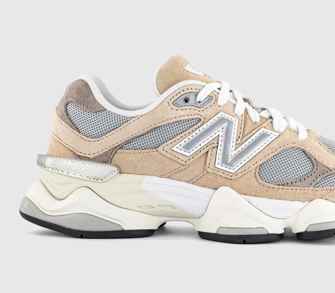 9060 Trainers
