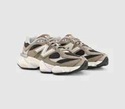 9060 Trainers