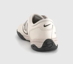 T90 Trainers