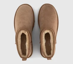 Ultra Mini Boots M