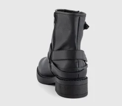 Vista Ankle Boots
