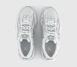 740 V2 Trainers
