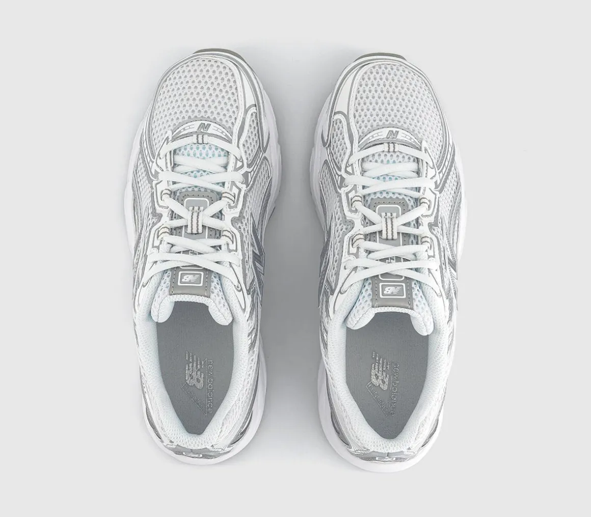740 V2 Trainers
