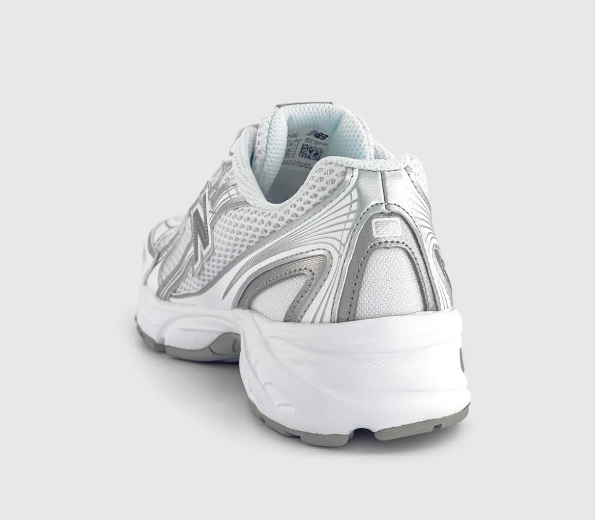 740 V2 Trainers