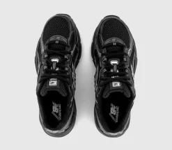 740 V2 Trainers
