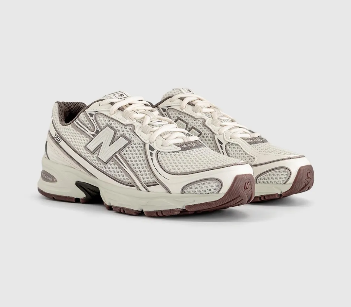 740 V2 Trainers