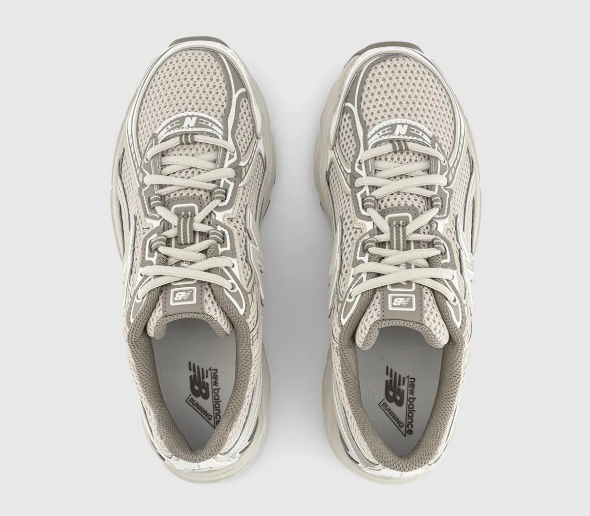 740 V2 Trainers