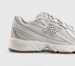 740 V2 Trainers