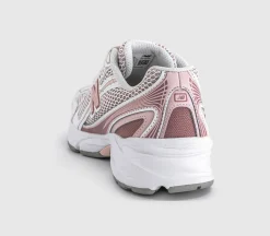 740 V2 Trainers