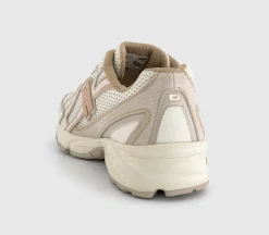 740 V2 Trainers