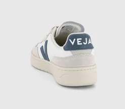 V-90 Trainers