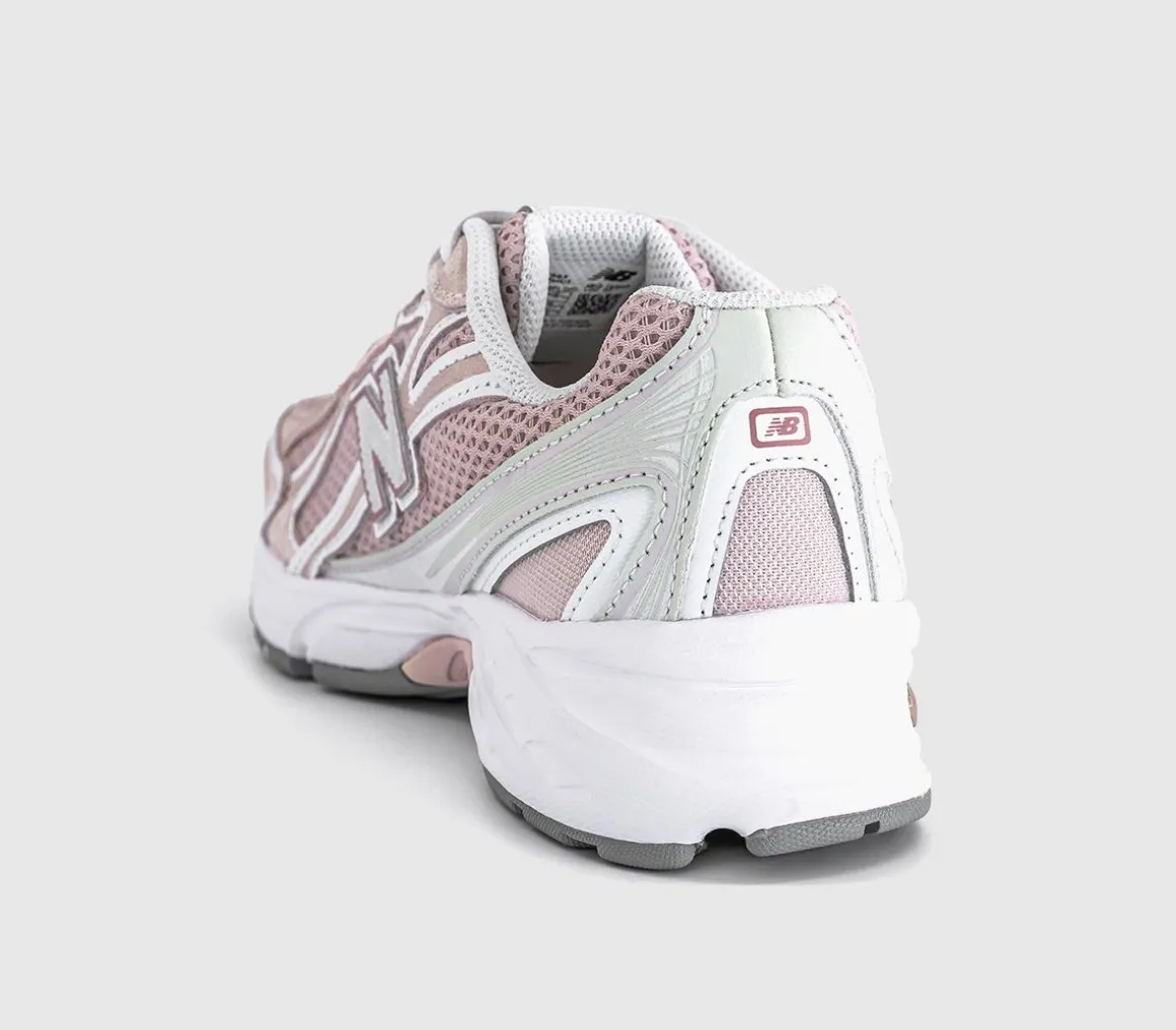 740 V2 Trainers