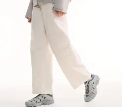 XT-Whisper Void Trainers