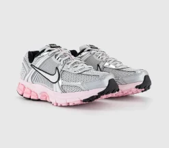 Zoom Vomero 5 Trainers