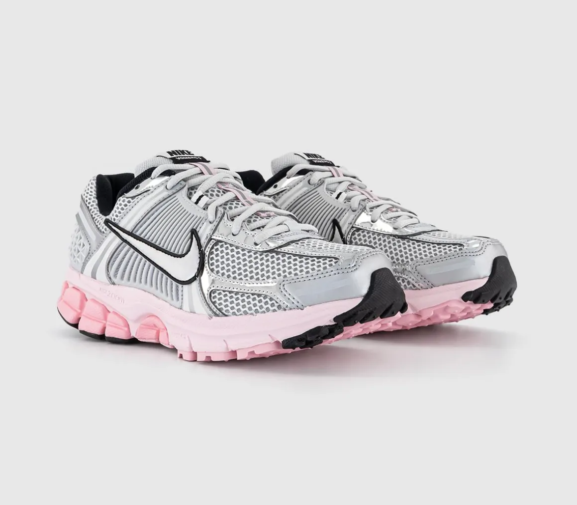 Zoom Vomero 5 Trainers