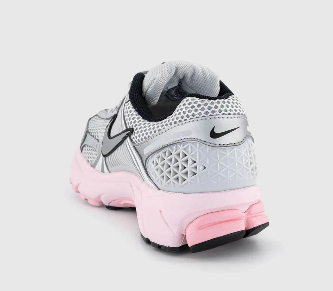 Zoom Vomero 5 Trainers