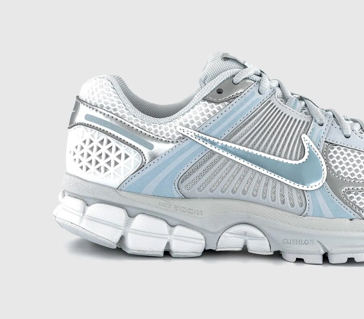 Zoom Vomero 5 Trainers